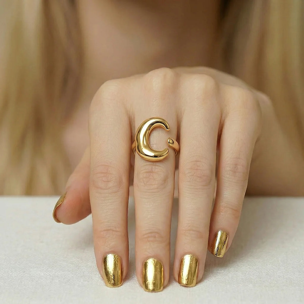 M&S Ring
