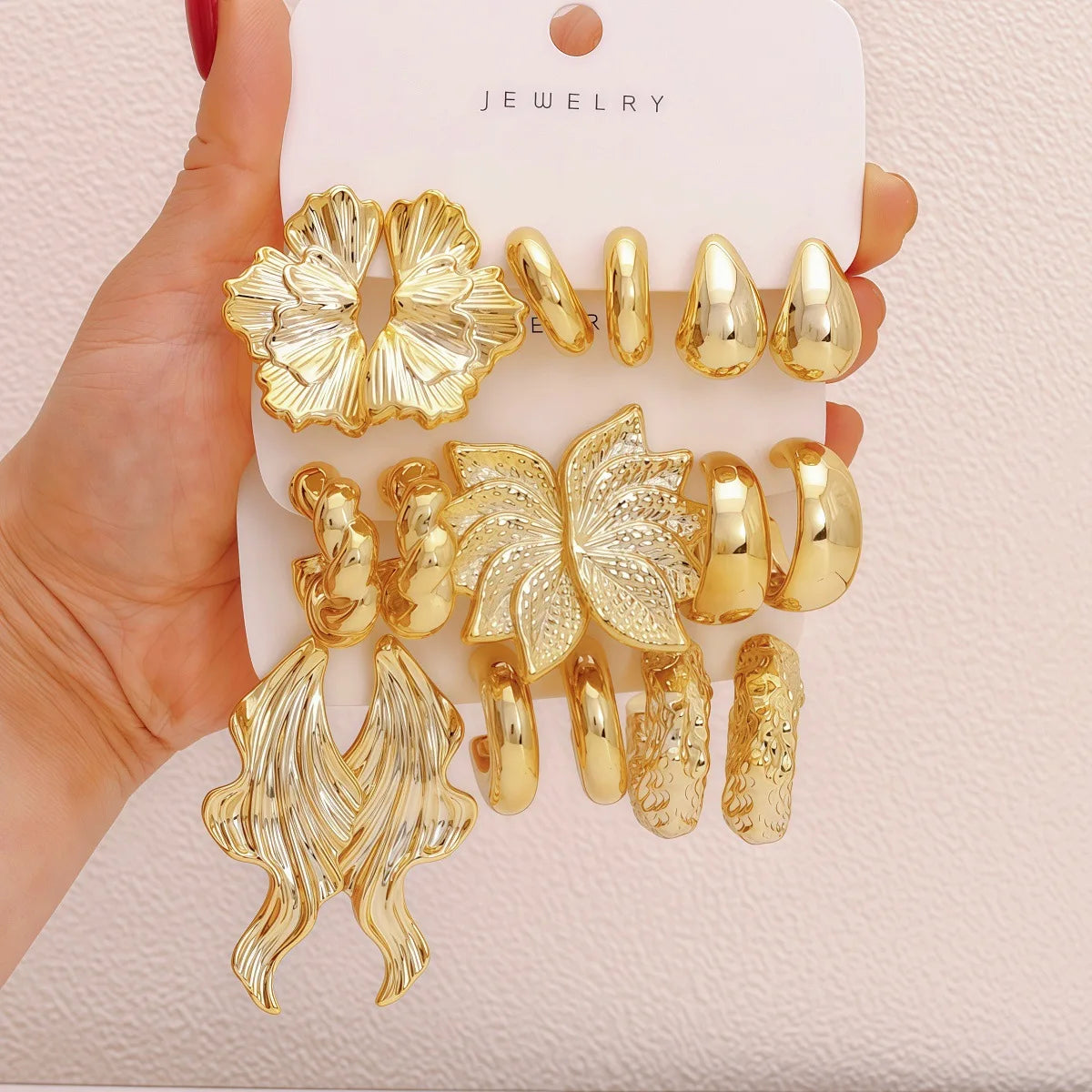 12pcs Fashionable Light weigh Earring