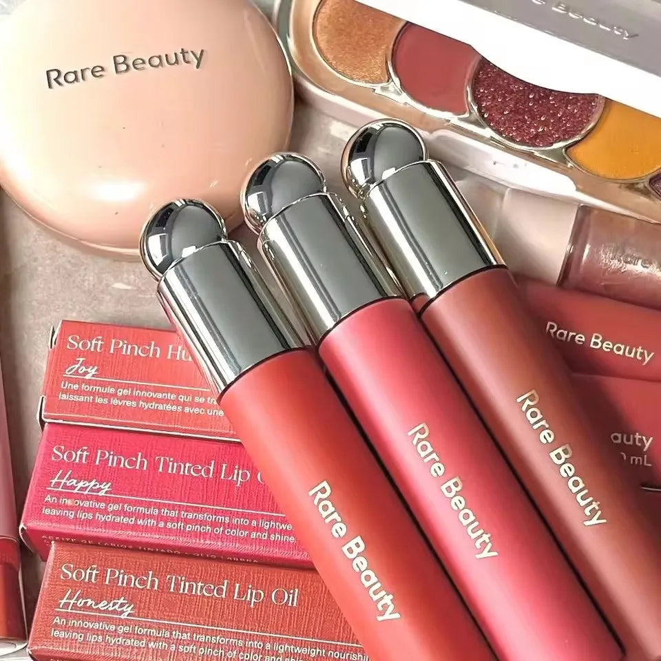 Soft Pinch Liquid Blush – Long-Lasting Natural Glow